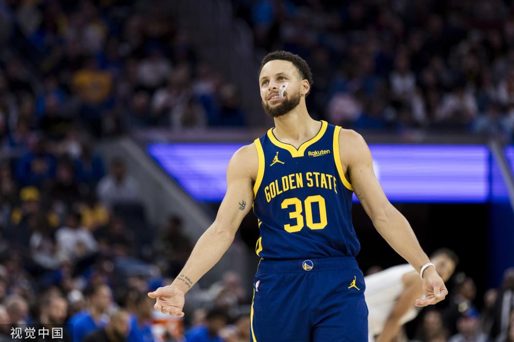 在现代足球 在现代足球