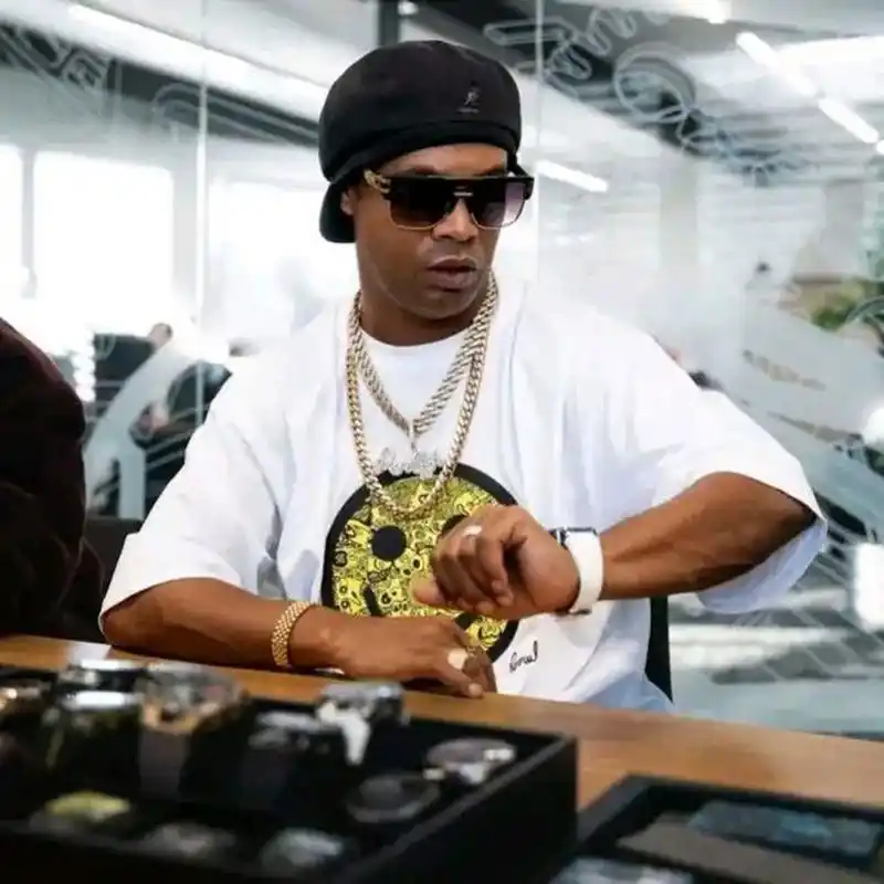 地展示了文 地展示了文